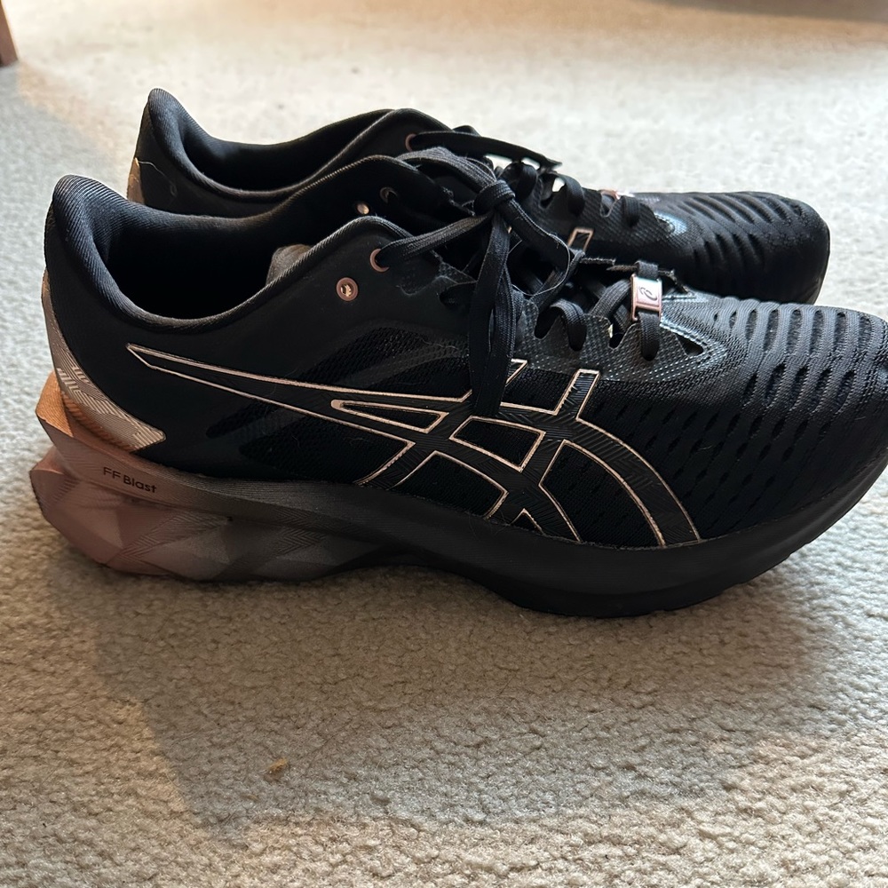 Women’s ASICS size 9 sneakers